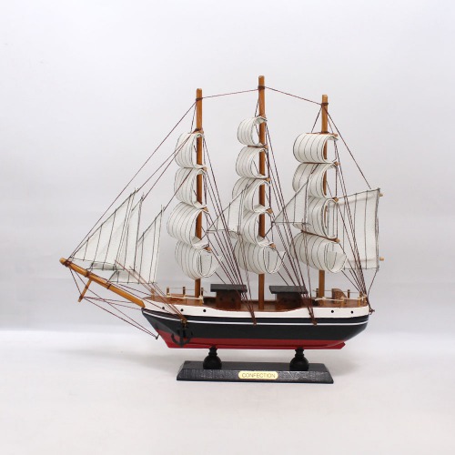 Antique Lucky Decorative Wooden Sailing Ship Showpiece Office Home Decoration Business Gifts