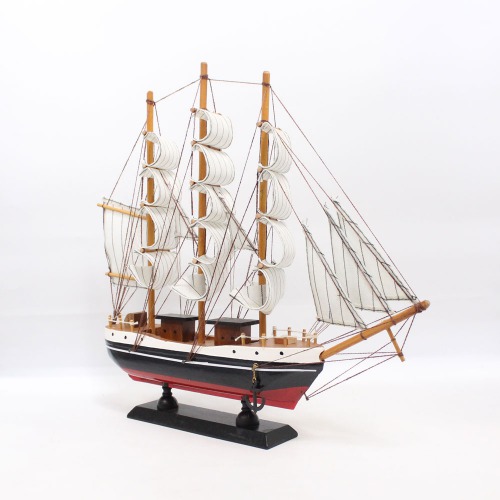 Antique Lucky Decorative Wooden Sailing Ship Showpiece Office Home Decoration Business Gifts