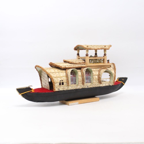 Wooden Antique Lucky Decorative Wooden Sailing Ship Showpiece Office Home Decoration Business Gifts