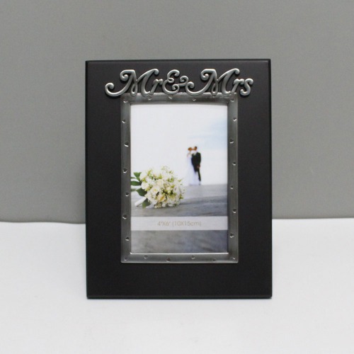 Black Mr. and Mrs. Photo Frame For Someone Special