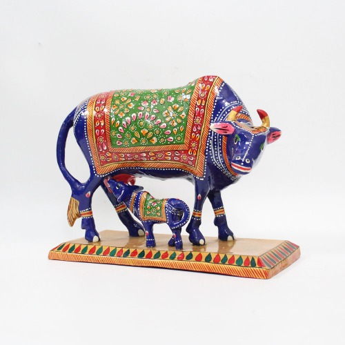 Metal Beautiful Kamdhenu Cow and Calf Idol Showpiece with Meenakari Work